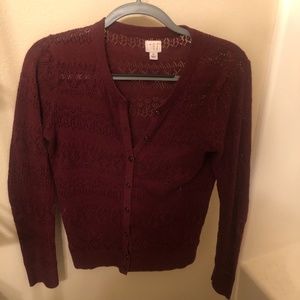 Maroon sweater